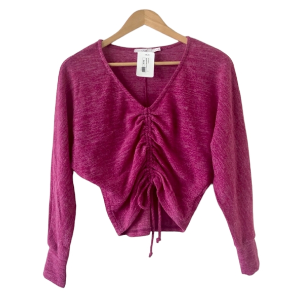 Lush Cropped Cinch Front Long Sleeved Top Sz Small NWT - Picture 2 of 5